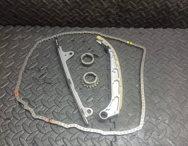 Glissière de Chaîne de Distribution OEM 1NZ 25 Toyota Yaris 1.5 Hybride image 3