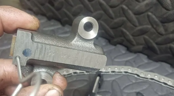 Glissière de Chaîne de Distribution OEM 1NZ 25 Toyota Yaris 1.5 Hybride image 5