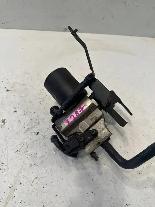 ABS-rempomp KIA SOUL II 58600-E4001 image 2