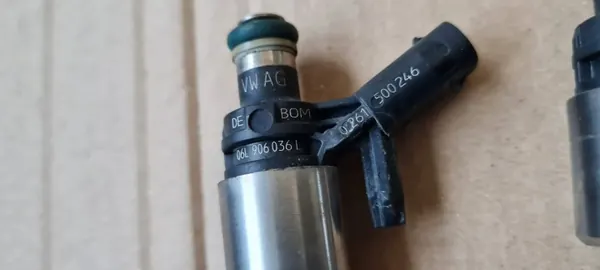 OEM 06L906036L Polttoainesuutin 2.0 TFSI image 7