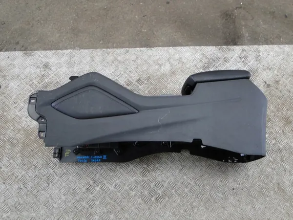 Accoudoir central OEM pour Hyundai Tucson III image 7