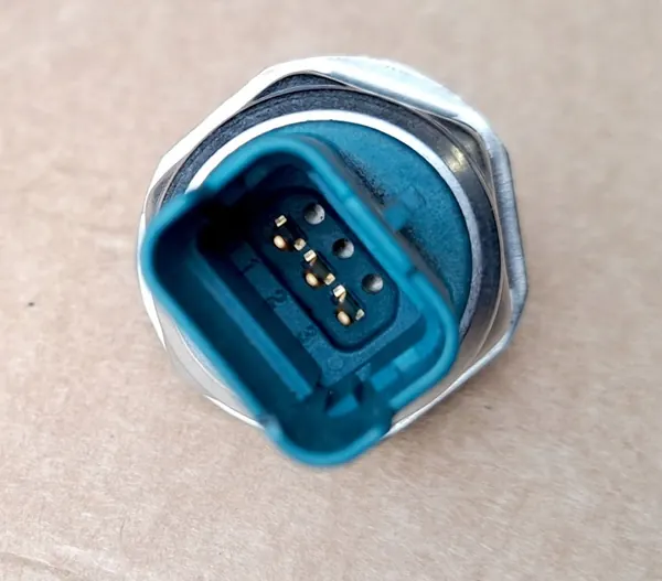 Sensor Presión Combustible OEM 166380783R Renault 1.2TCE image 3