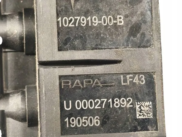 Tesla Model X Hintere Luftfederung Kompressor OEM 102791900B image 9