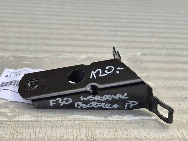 BMW OE Framskärm Fäste Höger 41358066938 image 2