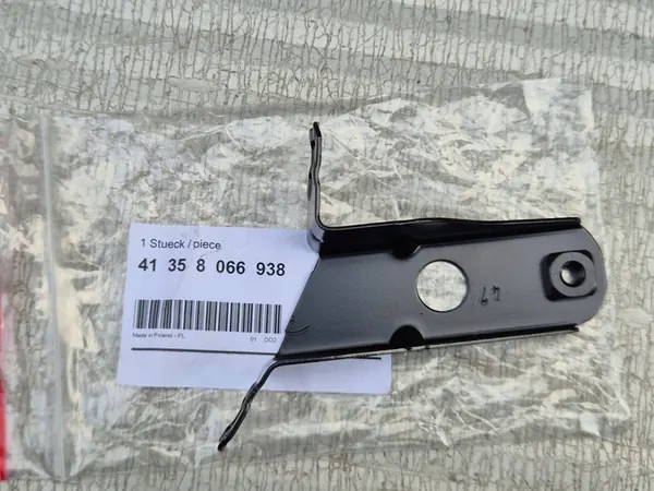 BMW OE Framskärm Fäste Höger 41358066938 image 4