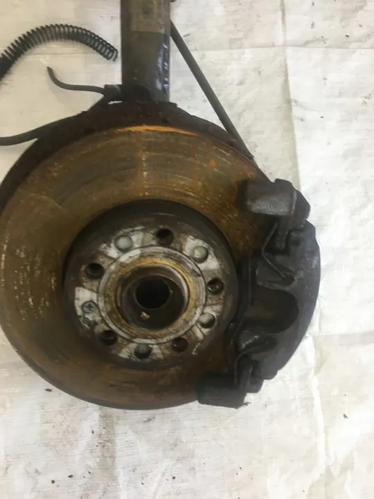 Kit di sospensione Ammortizzatore Volkswagen Touran 2003-2010 image 5