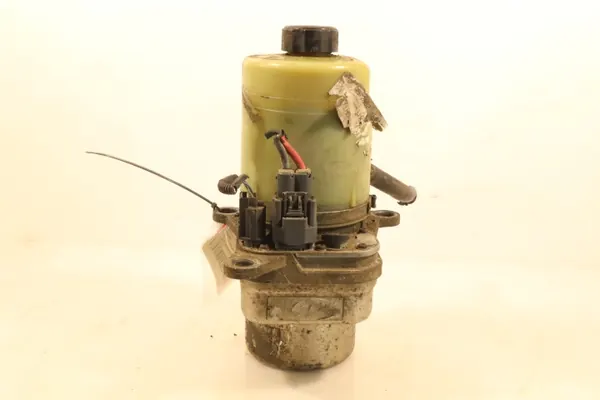 Pompe de direction FORD OEM 4M513K514DA Occasion image 2