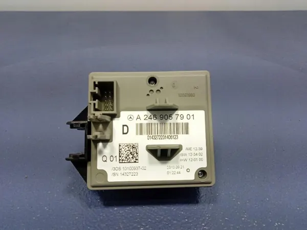 Mercedes-avain OEM A2469057901 B-luokka W246 image 3