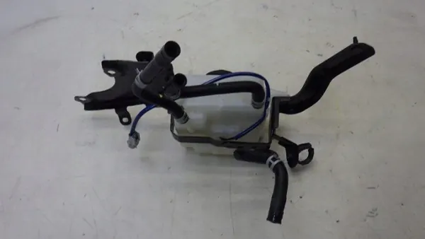 Remvloeistofreservoir OEM 5 voor Peugeot 308 T9 image 3