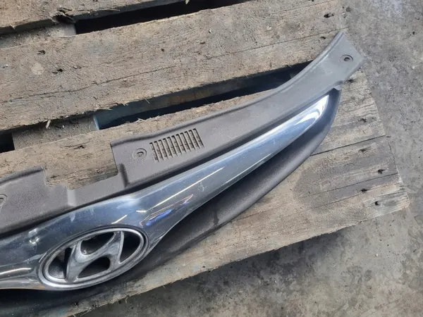 Grelha Hyundai I30 OEM 86351-2R500 (2009-2012) image 3