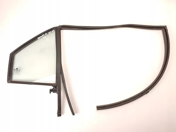 Triangelglas OEM 43R000383 höger bakdörr image 2