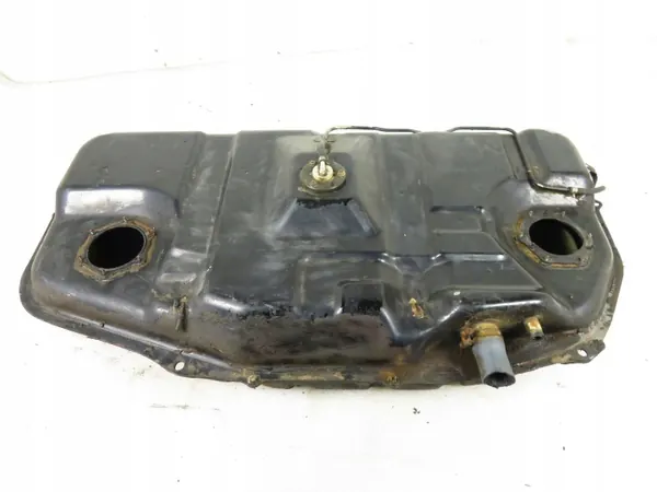 Tanque de combustível Hyundai Santamo 2 OEM G4CP - Usado image 2