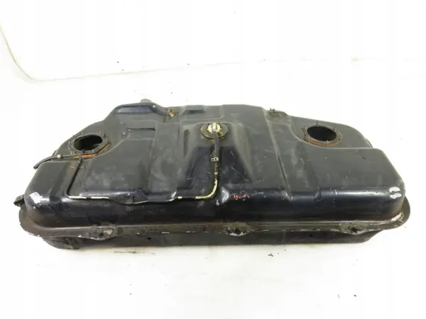 Tanque de combustível Hyundai Santamo 2 OEM G4CP - Usado image 3