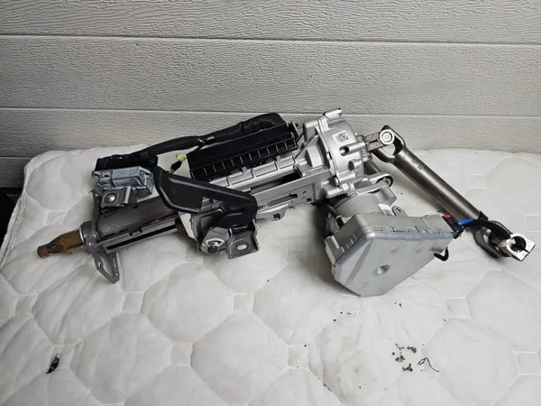 Coluna de direção RX6C-3D077-C para Ford Focus MK4 image 2