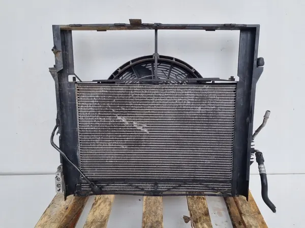 RADIATEUR RANGE ROVER L322 4.4 V8 Boîtier OEM RP65 44 image 4