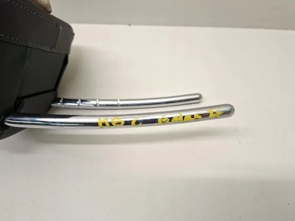 Begagnad bakre huvudstöd OEM 545 Mercedes-Benz C W206 image 4