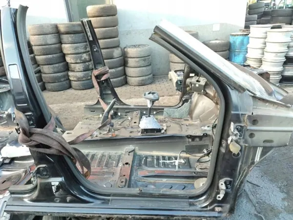 Pilar de Puerta Derecho OEM 398228 para Dacia Duster I 2010-2013 image 4