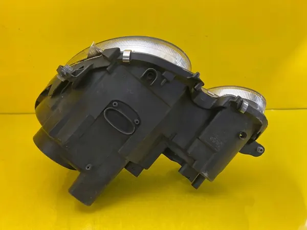 Rechter Voorlamp Mercedes E-Klasse W211 Lift image 4