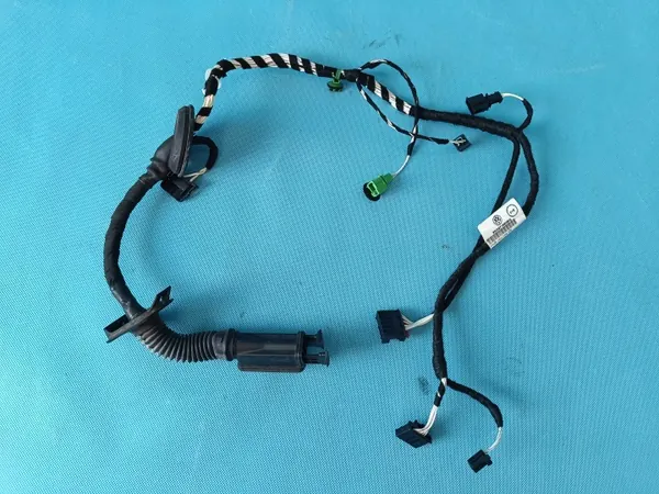 Harness Puerta Trasera Derecha OEM 5NA971694BQ VW Tiguan image 10