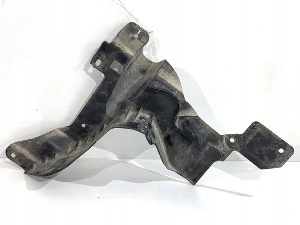 Vorne rechts Kotflügelverkleidung OEM M8D27F01FAB gebraucht image 2
