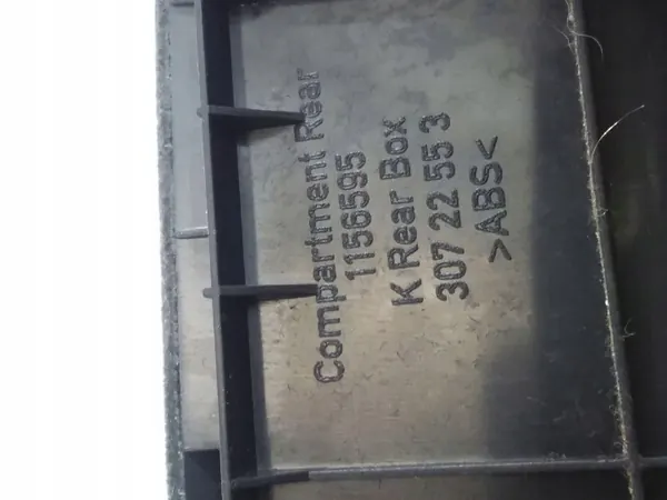 Volvo XC70 Middenconsole Bekleding OEM 1156595 - Gebruikt image 7
