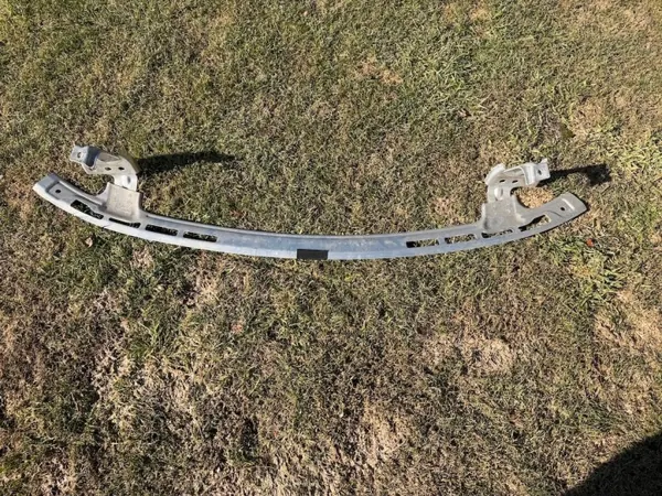 Brace dianteiro Tesla Model Y OEM 1505433-00-C image 2
