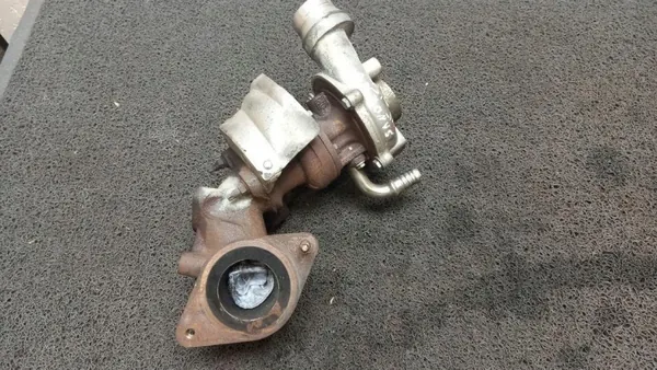 Turbo OEM 118935RH82728353 pour Dacia Sandero image 2