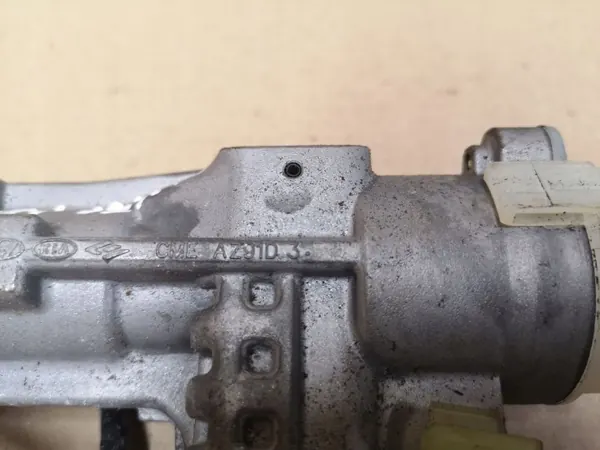 Interruptor de encendido OEM AZ91D3 Hyundai Santa Fe II image 4