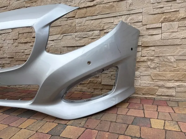 MERCEDES B-KLASSE W246 VOORBUMPER PTS-SENSOREN image 3