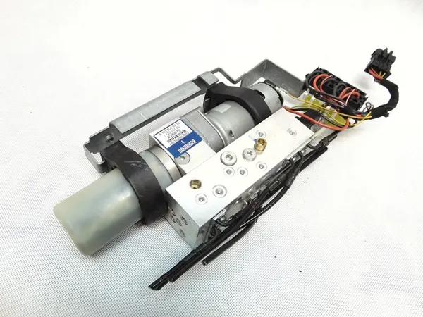 Pompe de toit A1718000030 Mercedes SLK R171 W171 04-11 image 1