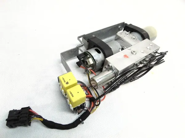 Pompe de toit A1718000030 Mercedes SLK R171 W171 04-11 image 4