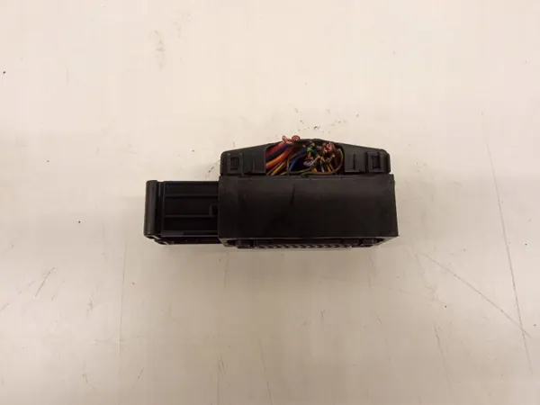 ABS-Pumpensteuergerät-Stecker OEM 6887509 6887510 image 3