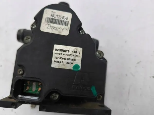 Soupape de refroidissement Tesla OEM 600737000B - Occasion image 3