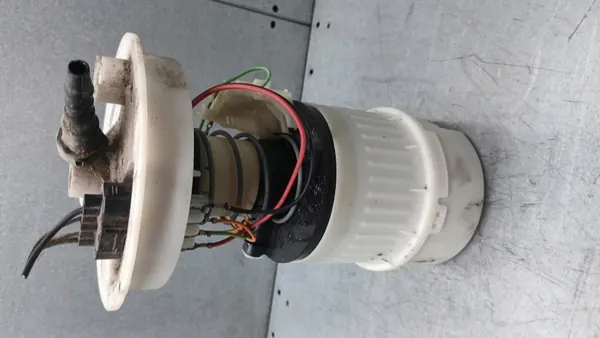 Bomba de combustível Mazda 3 BK 2.0B 03-09R 3N619H307 image 5