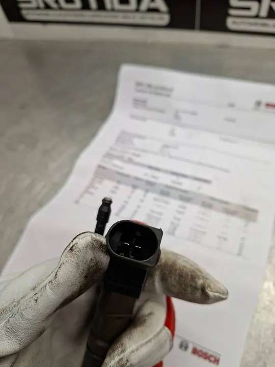 Iniettore MERCEDES OM642 A6420701987 image 3