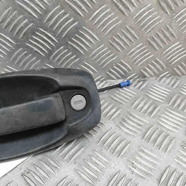 Vasen etuoven kahva Fiat Doblo 2013 image 4