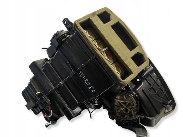 HT1119B555EB Aquecedor completo para Ford Transit Courier image 9