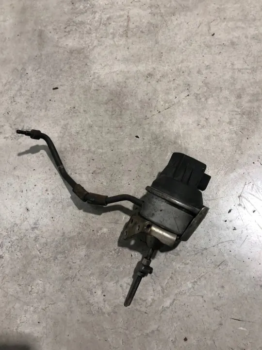 Actuador turbo CBB para Volkswagen PASSAT B6 image 2