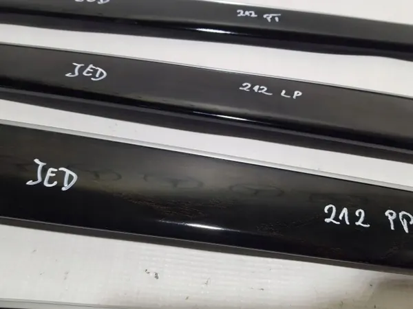 Set de Garnitures Portes OEM A2127300622AAA Mercedes W212 image 6