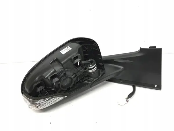 TOYOTA YARIS III 14- Oikea Peilivalo 7 Pin Valkoinen OEM image 4