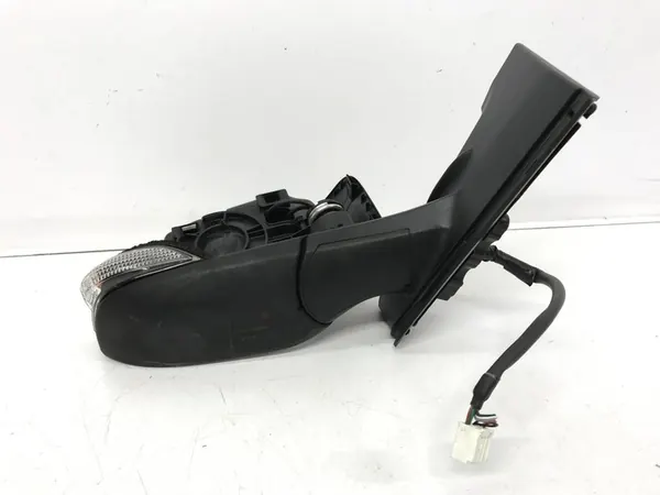 TOYOTA YARIS III 14- Oikea Peilivalo 7 Pin Valkoinen OEM image 6