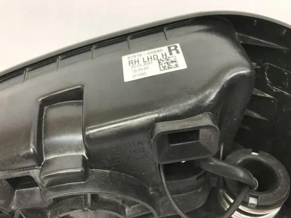 TOYOTA YARIS III 14- Oikea Peilivalo 7 Pin Valkoinen OEM image 8