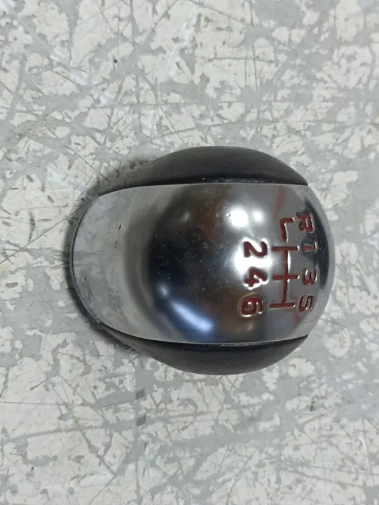 Pomo de cambio FORD FIESTA MK8 GAŁKA MIESZEK SKÓRA ST OEM image 3