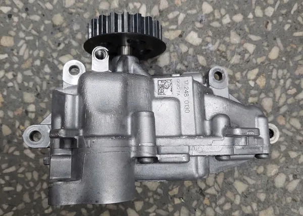 Ford OE GK2Q6600FA Oliepomp image 5