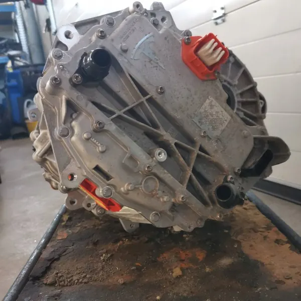 Motor elétrico traseiro Tesla Model Y OEM 158774000C image 4