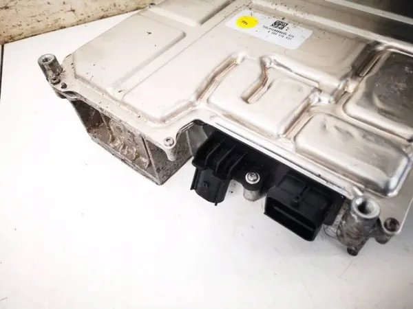 OEM 1EA915692M Jännitemuunnin Audi Q4 2024 image 3