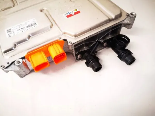 OEM 1EA915692M Jännitemuunnin Audi Q4 2024 image 4