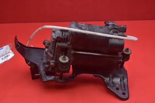 Pompa di Sospensione Mercedes R-Class W251 3.0 CDI A1643201104 image 4