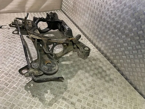 UTO41925 Achter Hulpframe voor Volvo XC90 2018 image 3
