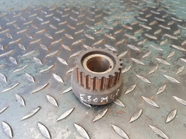 Nedre Kamrem Pulley BMW E30 316i 318i M40 OEM 1 715 205 image 2